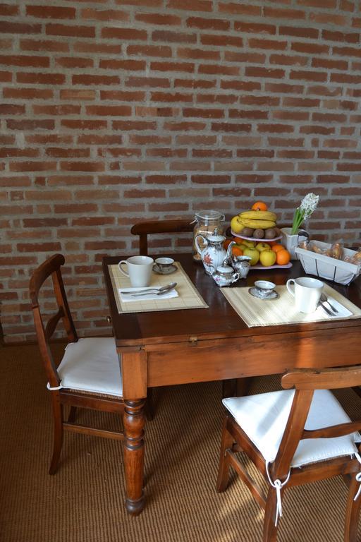 Tenuta Ajrale Vigone Phòng bức ảnh